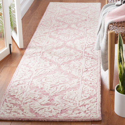 Dylanne Damask Handmade Tufted Wool Area Rug in Pink/Ivory
