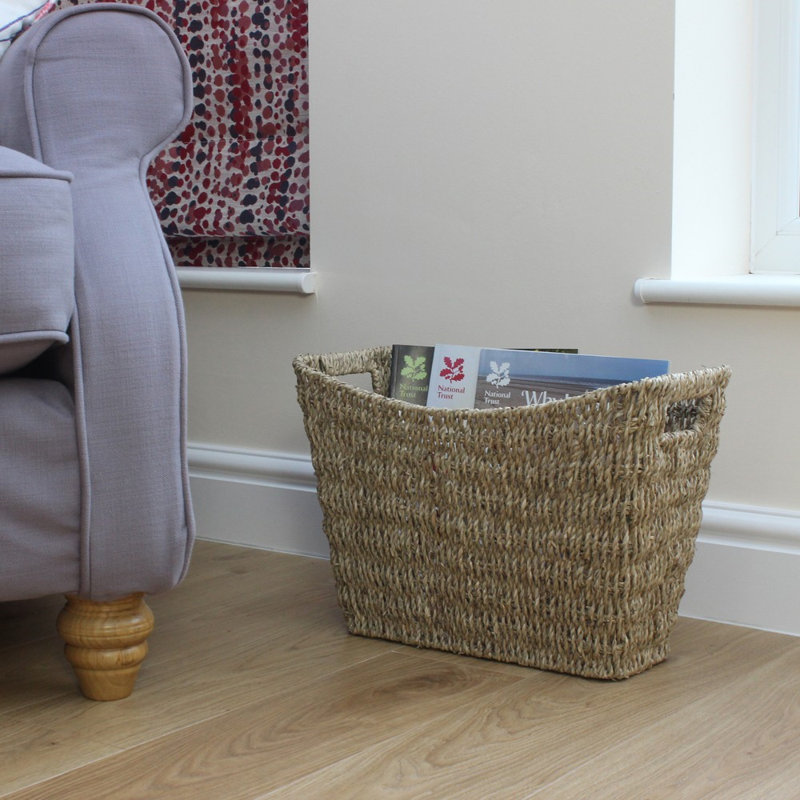 Seagrass Iron Free Standing Magazine Rack