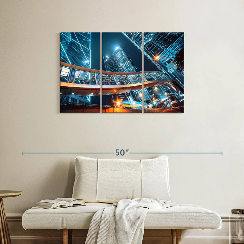Hong Kong Footbridge, 24" H x 38" W