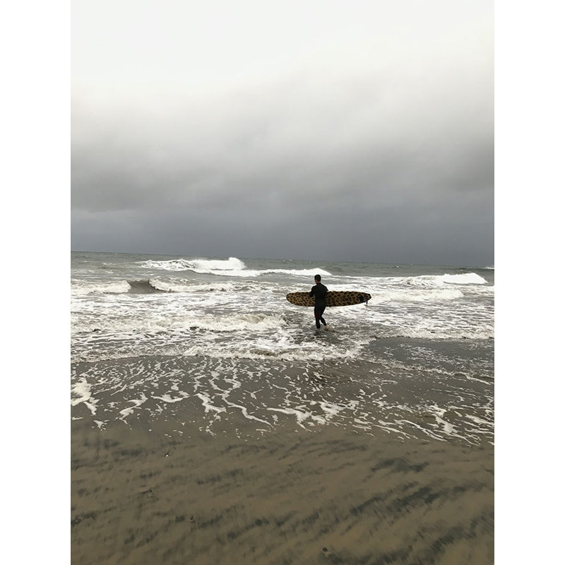 Reproduction de photo sur toile tendue, "surfing with you II" par Danielle Davis, H 32 po x l 24 po x P 1,5 po