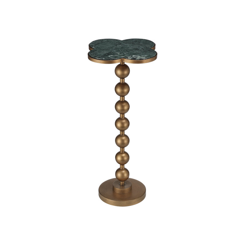 Table d'appoint à motif de trèfle