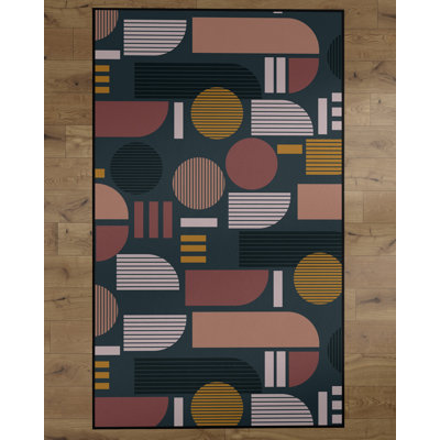 Tapis noir touffeté à motif géométrique Blackwell