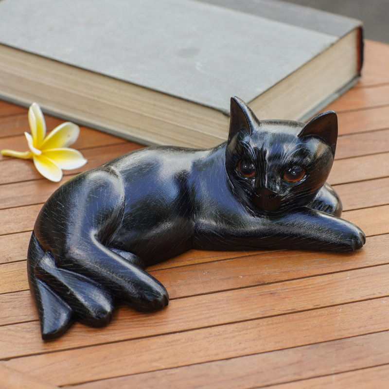 Feline Figurines & Sculptures