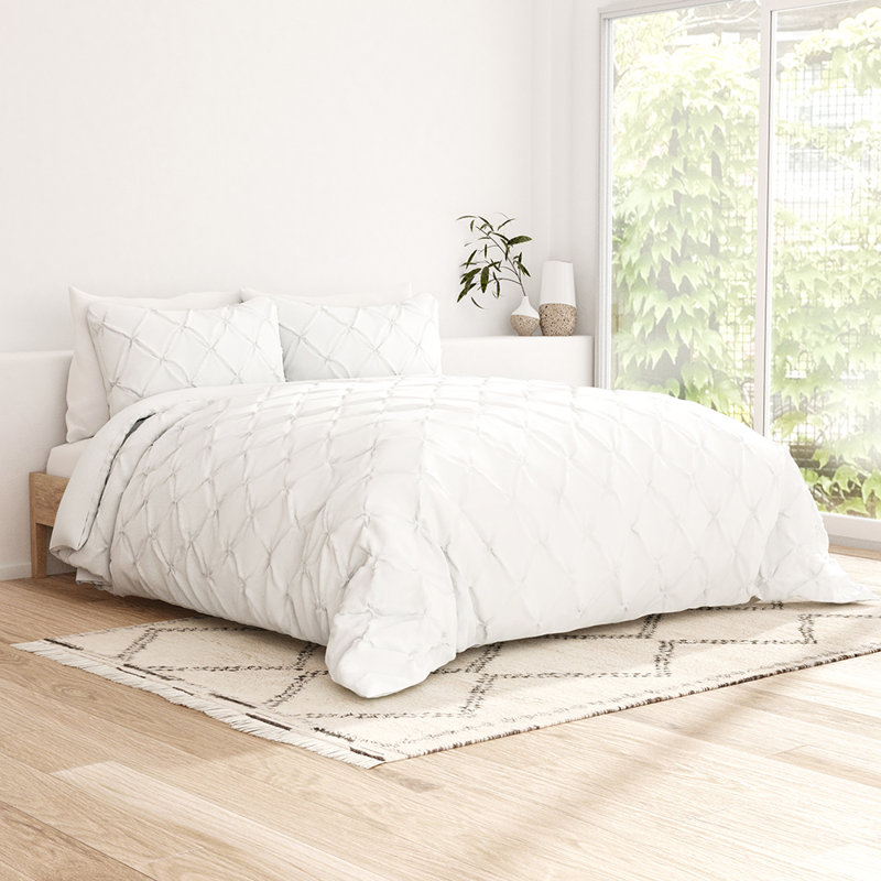 Duvet Cover Set Pinch Pleat Microfiber Ultra Soft Bedding, Twin Duvet Cover + 1 Standard Sham, White