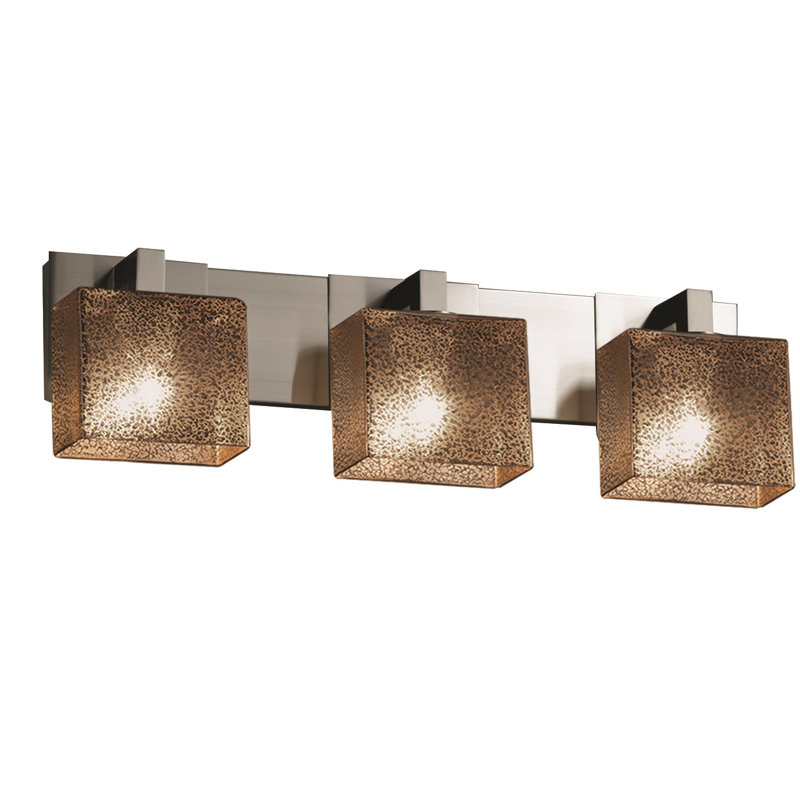 Éclairage pour meuble-lavabo 3 lumières Cissell, Nickel brossé