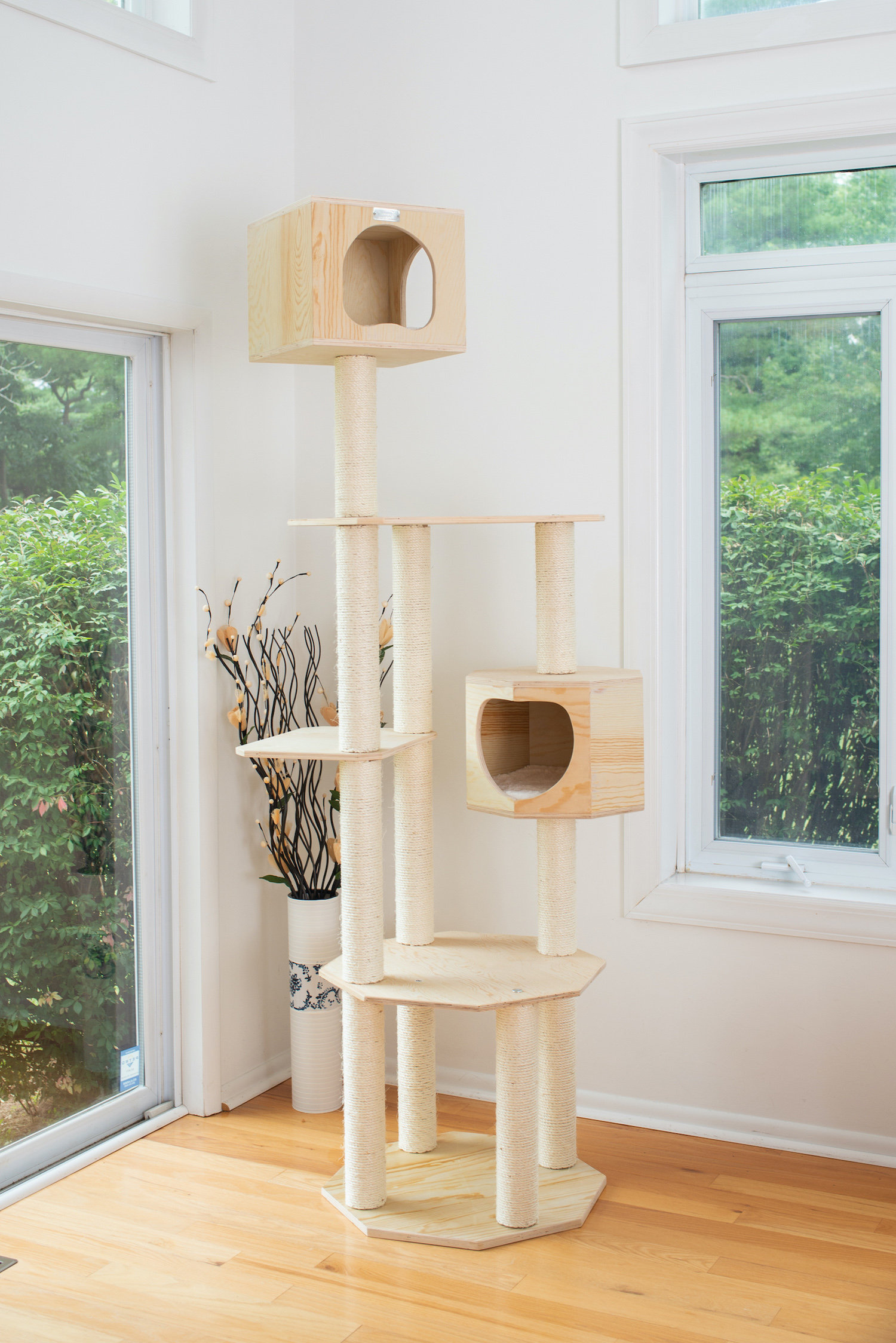 Armarkat solid wood sales cat tree