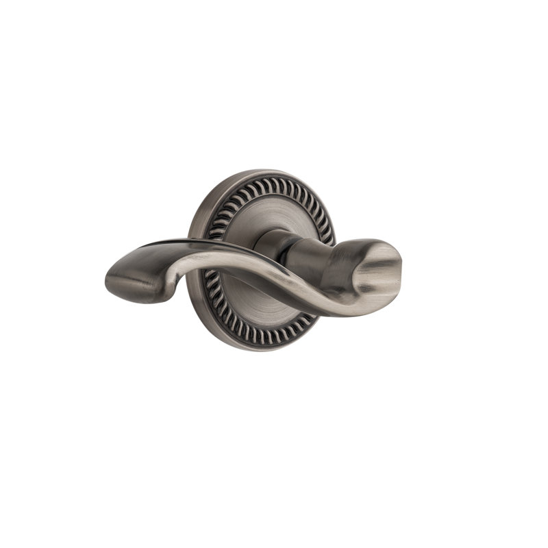 Grandeur Newport Rosette Privacy with Bellagio Lever, Antique Pewter