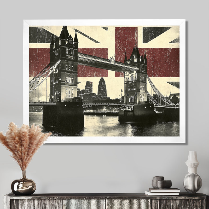 Impression sur toile rétro Tower Bridge Lights In London UK I - England, H 30 po x l 40 po, Blanc