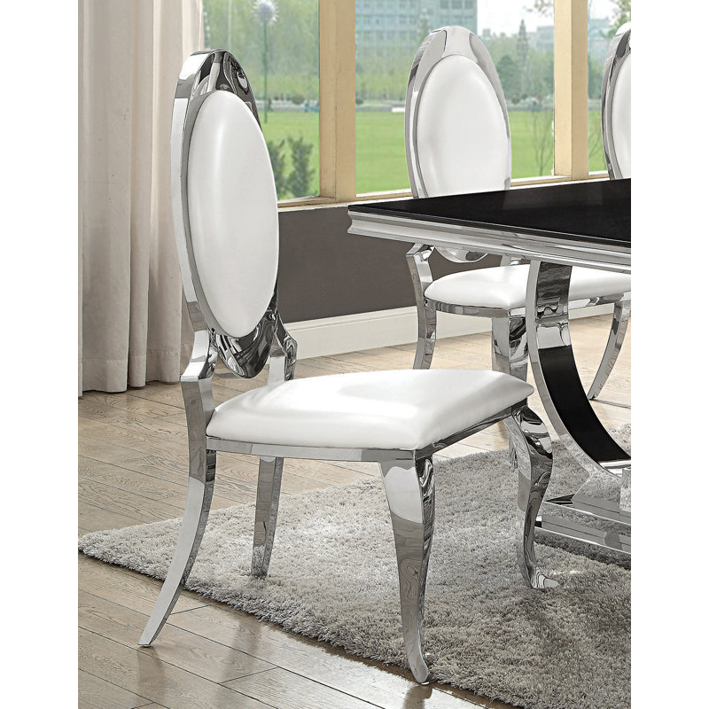 Chaise d'appoint en polyuréthane Paquette de couleur crème