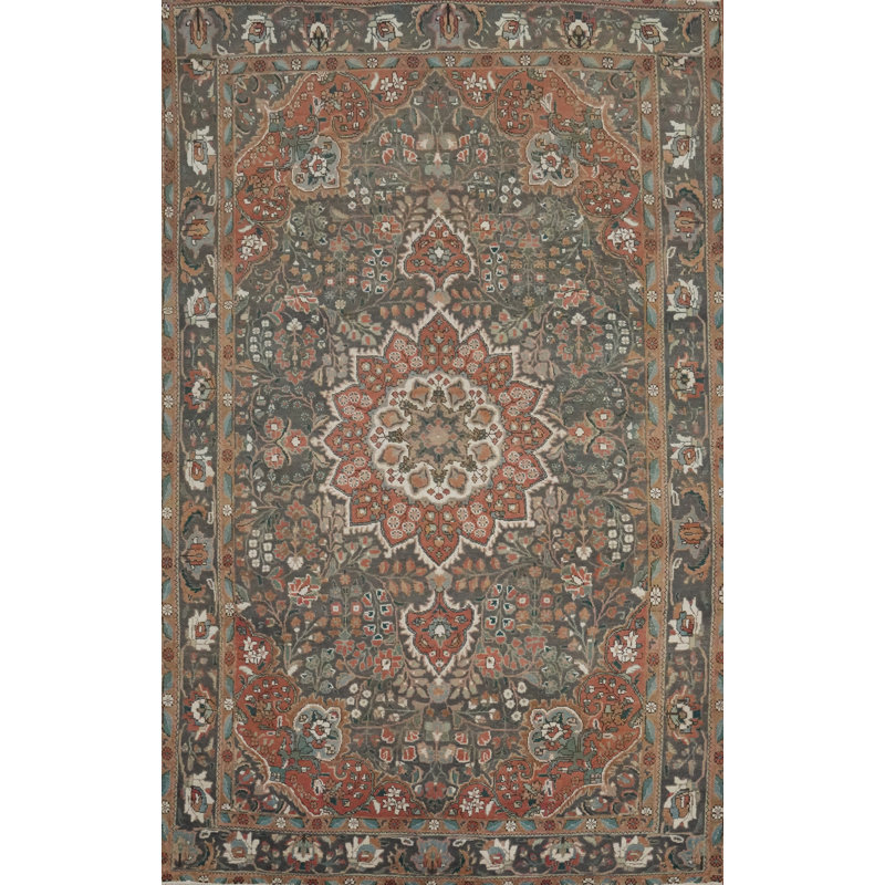 Tapis traditionnel gris à motif floral 7 x 10