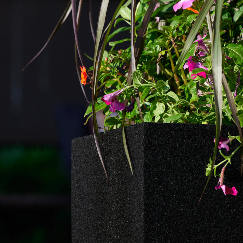 Argentine Trough Planter, Black Granite
