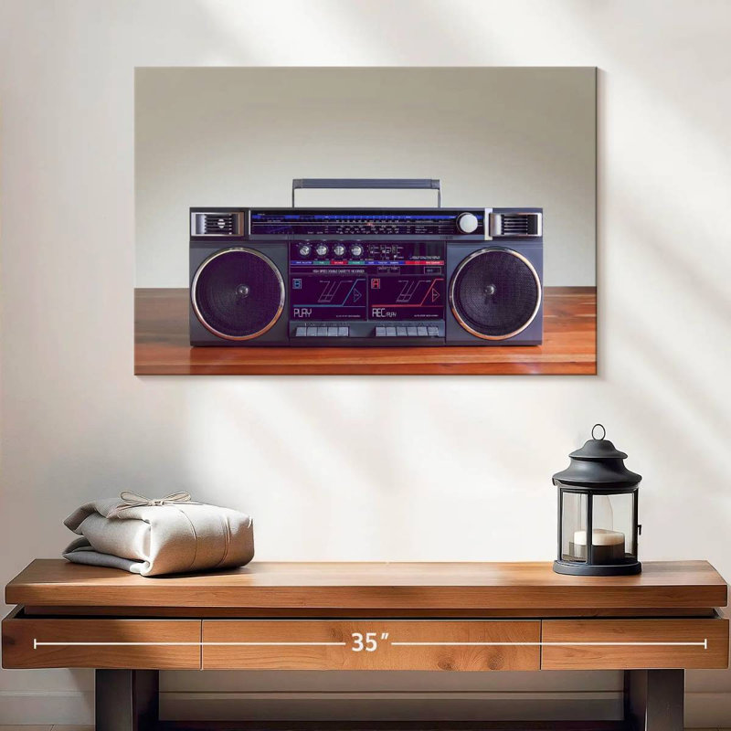 Boombox emblématique, H 16 po x l 24 po