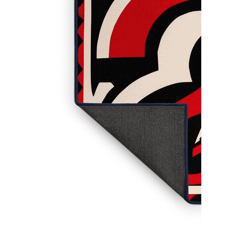 Daring Dagger Rug, Round 5'