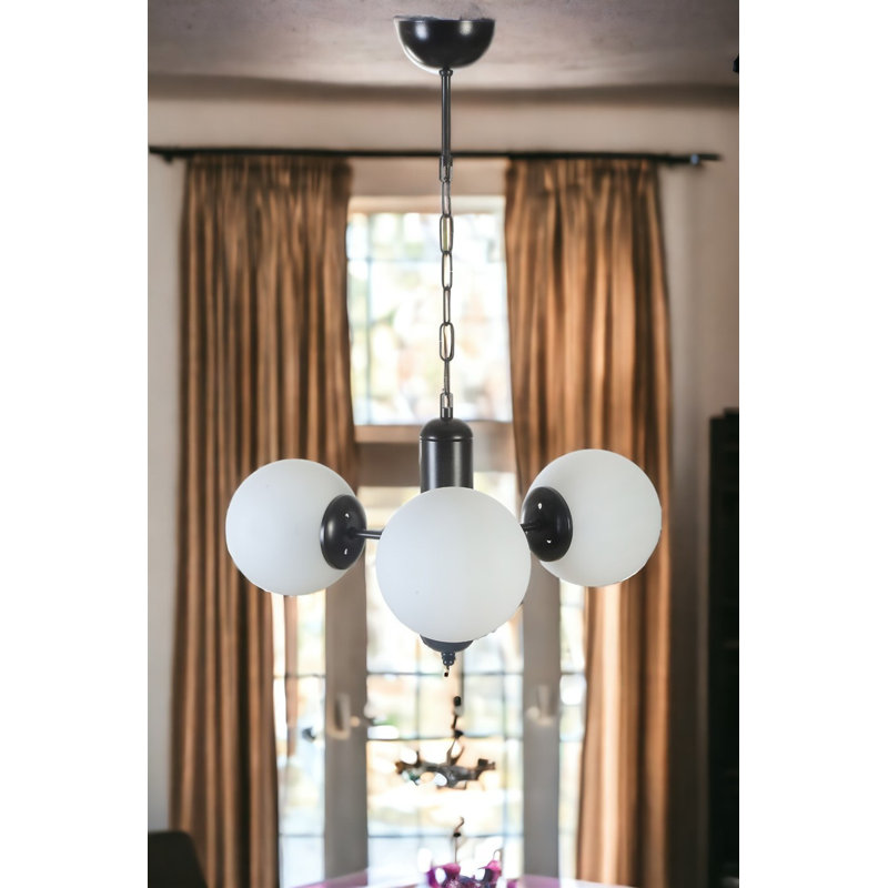 Chandle Chandelier, Black/White