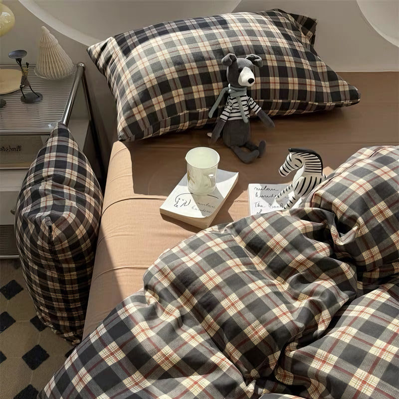 Vintage Gray & Red Buffalo Plaid Comforter Set Soft Cute Plaid Bedding Comforter Lightweight Check Geometric Style Geometric Comforter Set For All Seasons
