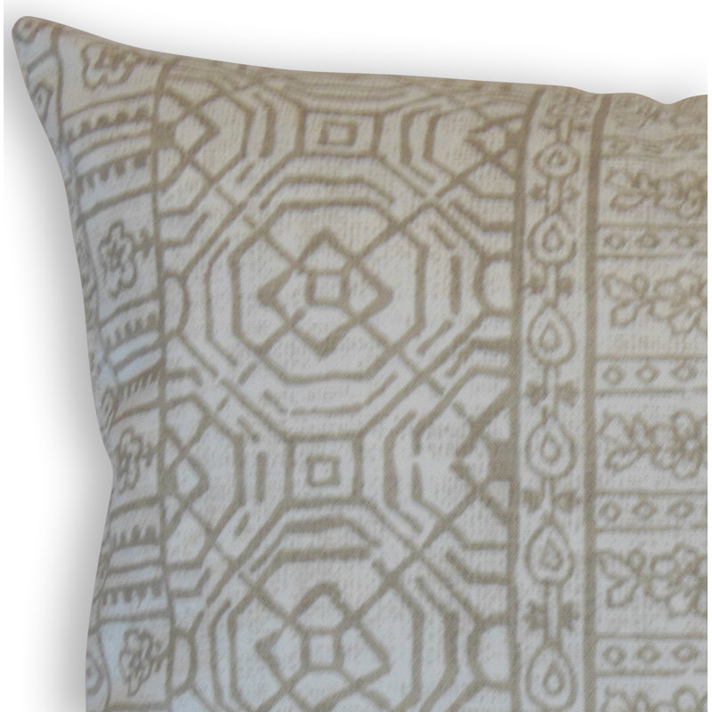 Coussin décoratif intérieur/extérieur ikat Ylenio, Hauteur (26 po) x largeur (26 po), Brun clair