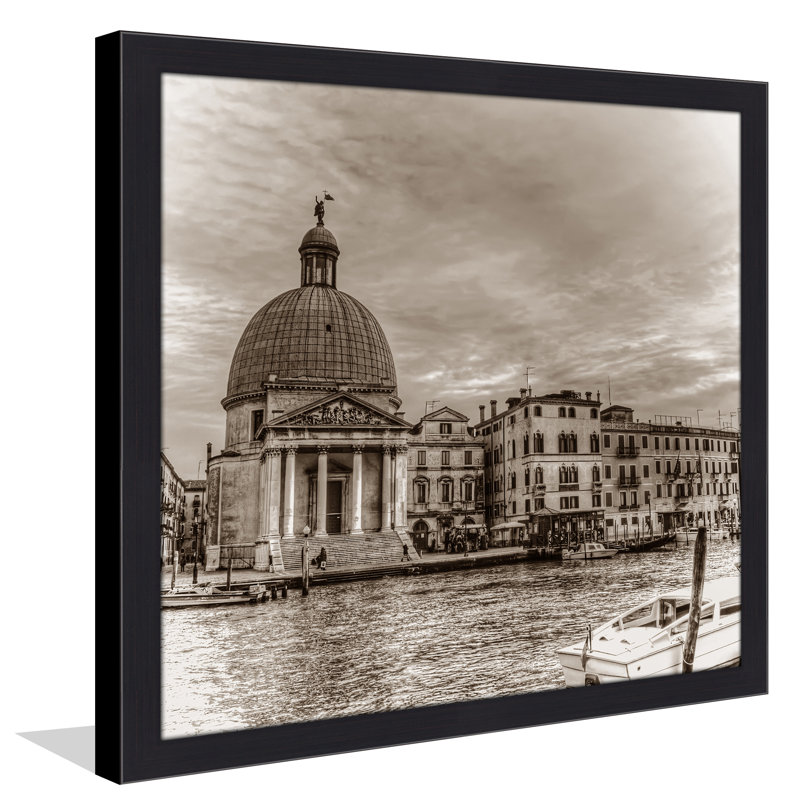 "Italie en sépia 4", reproduction de photo encadrée, H 35 po x l 35,5 x P 0,75 po