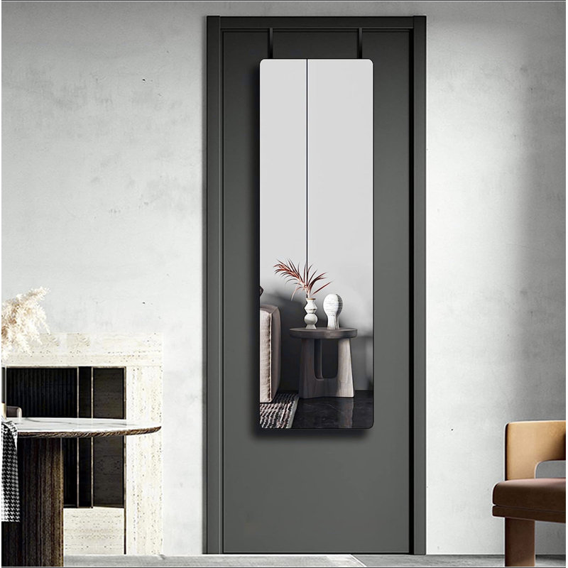 Miroir 47 po x 14 po.