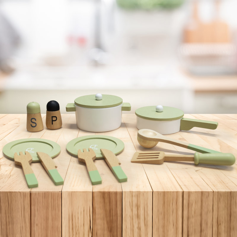 Little Chef Frankfurt Wooden Pots and Pans Set