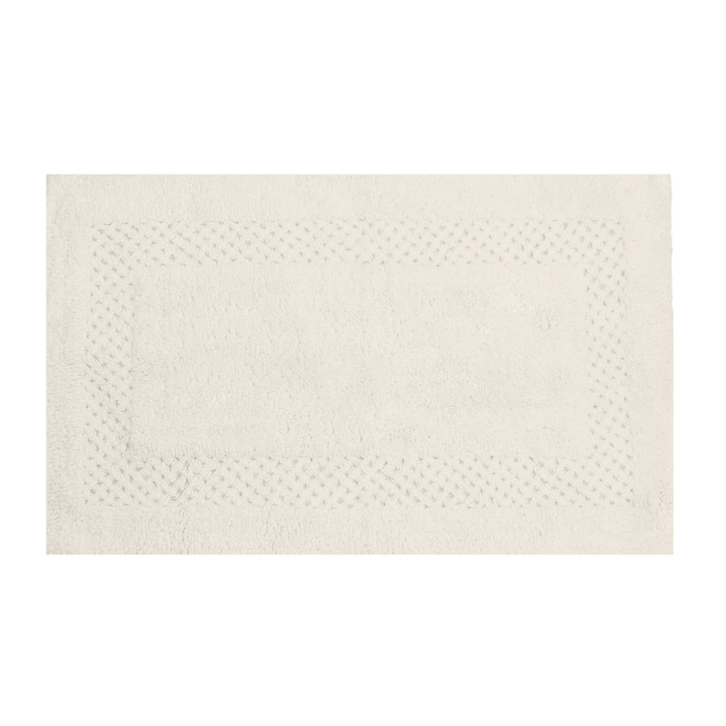 Antigona Soft Bath Rug, Ivory, 24" W x 40" L