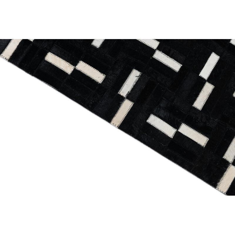 Tapis noir Mulvihill