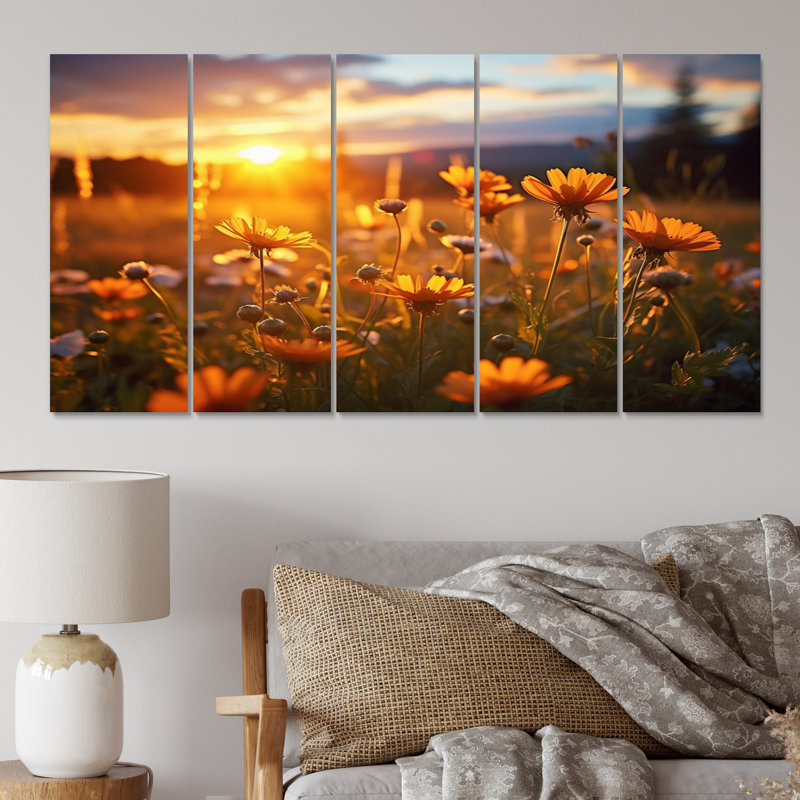 Champ de fleurs jaunes jaunes avec coucher de soleil I - impression sur toile florale - 5 panneaux égaux