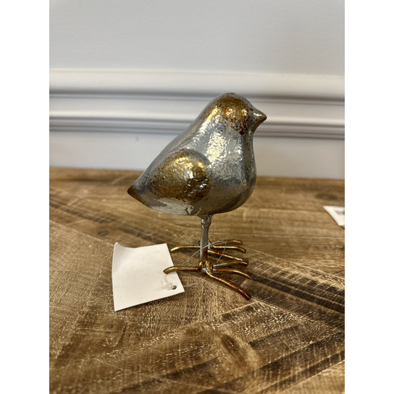 Andrees Figurines & Sculptures
