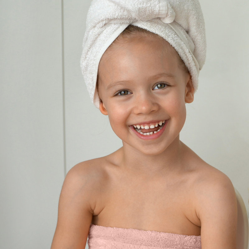 Clean Design Home Shower Wrap, Blush, Kids M