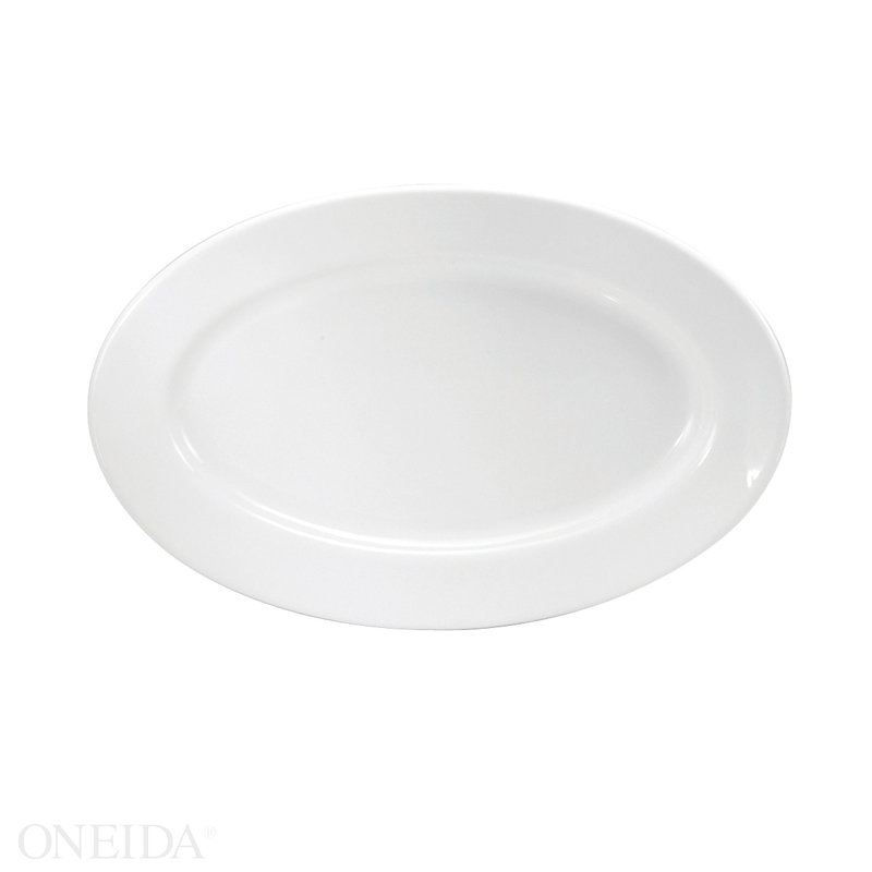 Plateaux crème blanc à bords roulés, 15 1/2 po, par Buffalo