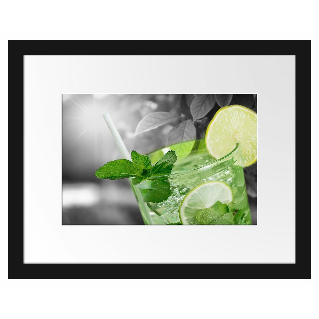 Gerahmtes Poster Erfrischender Mojito Cocktail