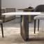 Ensemble de table de salle à manger durable au design exquis.-109305639