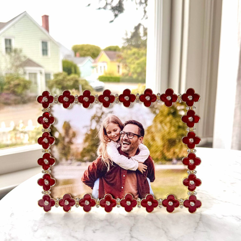 Clover Metal Picture Frame