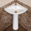 L 23 po x P 19 po x H 30,5 po avec lavabo sur piédestal en porcelaine vitrifiée et vasque de salle de bain
