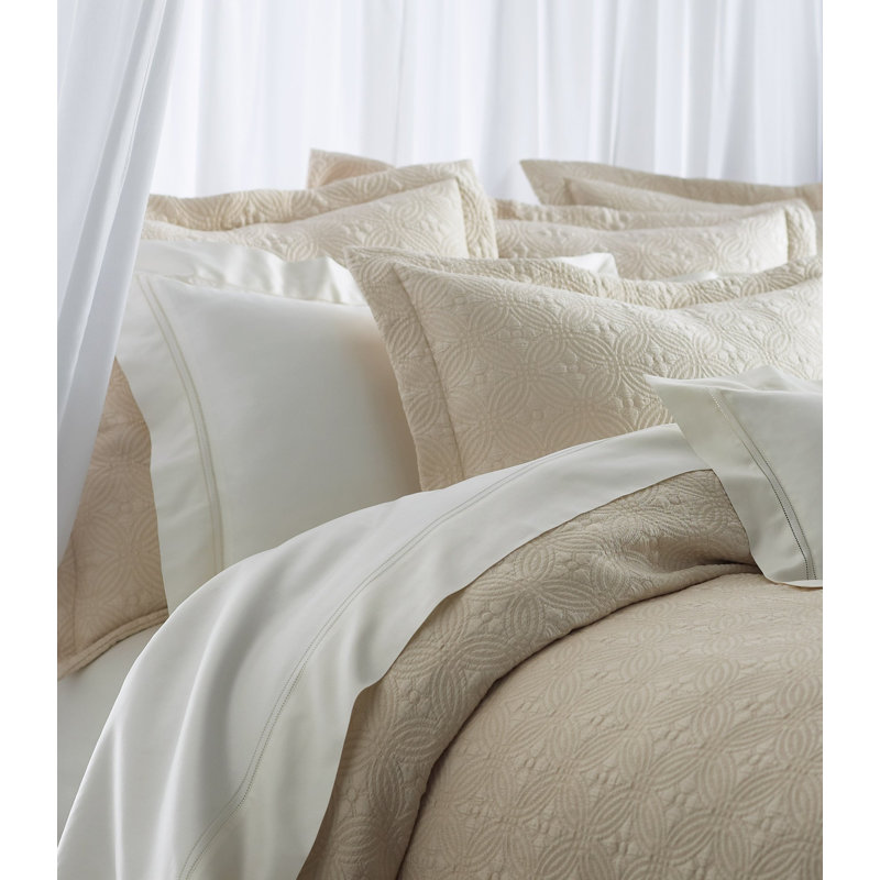 Virtuoso 600 Thread Count Egyptian Certified Cotton Sateen Flat Sheet, King/Cal King Flat Sheet, Ivory