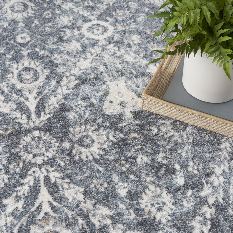 Tapis bleu foncé Nourison Astra, Rectangle 6 pi 7 po x 9 pi