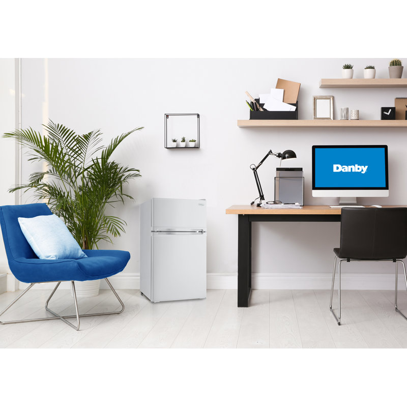 Danby Designer Réfrigérateur autoportant avec congélateur, Blanc