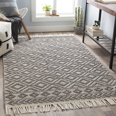 Carletta Wool Geometric Indoor Rug
