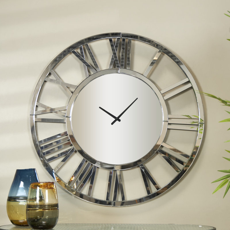 Horloge murale en acier inoxydable Bhavana, Argenté