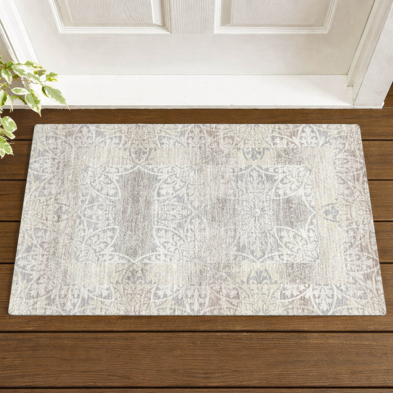 Machine Washable Indoor/Outdoor Chantille ACN2916 Spiral Rug, 1'8" x 2'6", Ivory