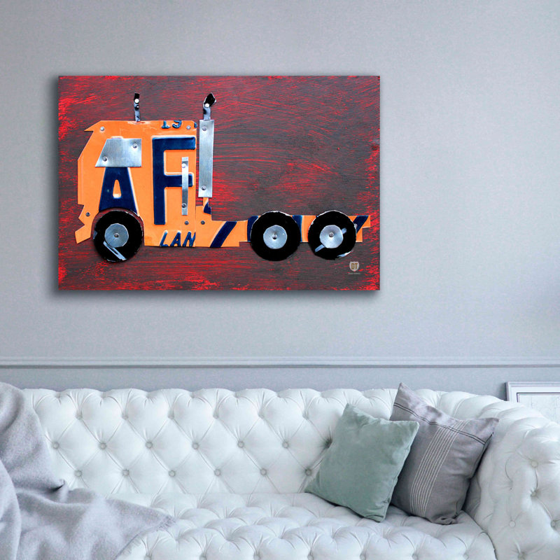 Epic Graffiti «Semi Truck Licence Plate Art» par De «Semi Truck Licence Plate Art» par Design Turnpike