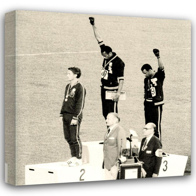 Black Power Salute, H 15 po x l 15 po