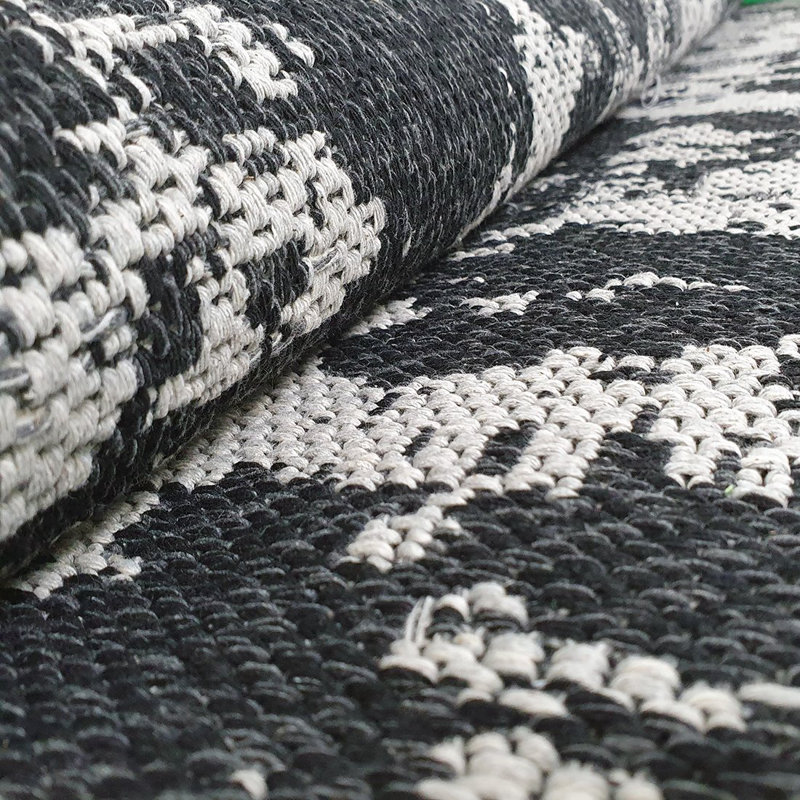 Detwiler Abstract Cotton Area Rug, Rectangle 75 x 150cm