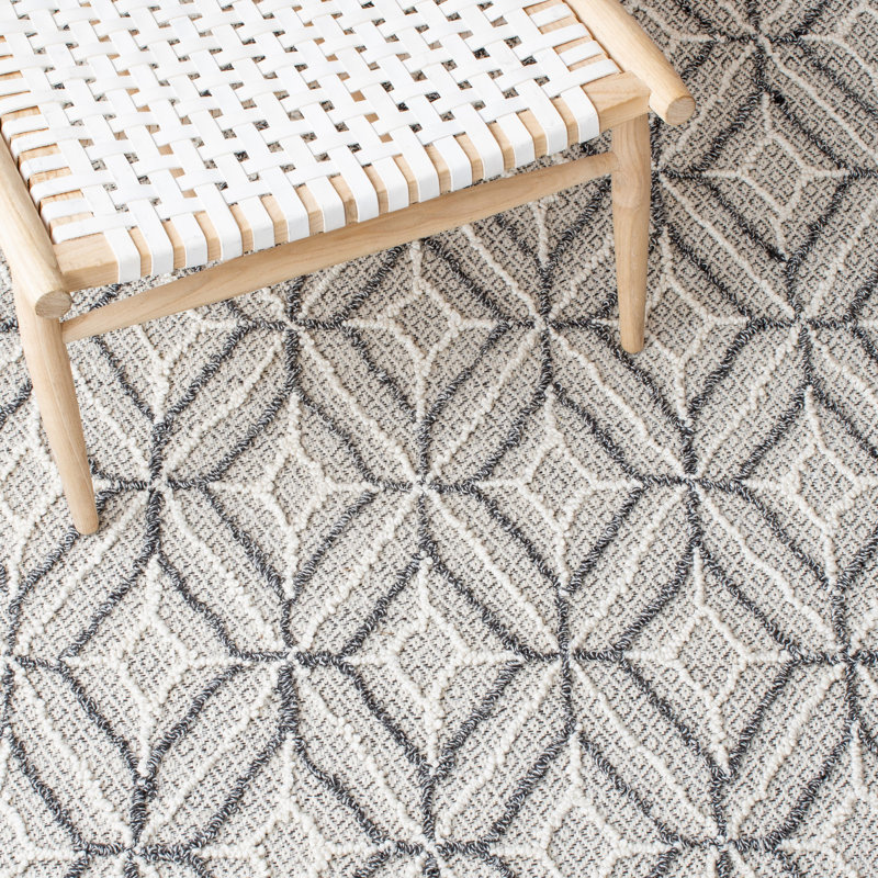 Loretto Trace Hand Tufted Wool Geometric Rug, Rectangle 4' x 6'