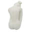 Figurine de femme assise en pierre et résine 10,5 x 4,5 x 9 po au fini blanc lisse
