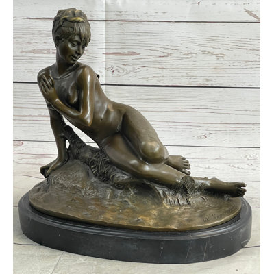 Figurines et sculptures