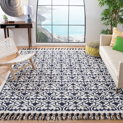 Ezmerelda Hand Tufted Performance Geometric Rug