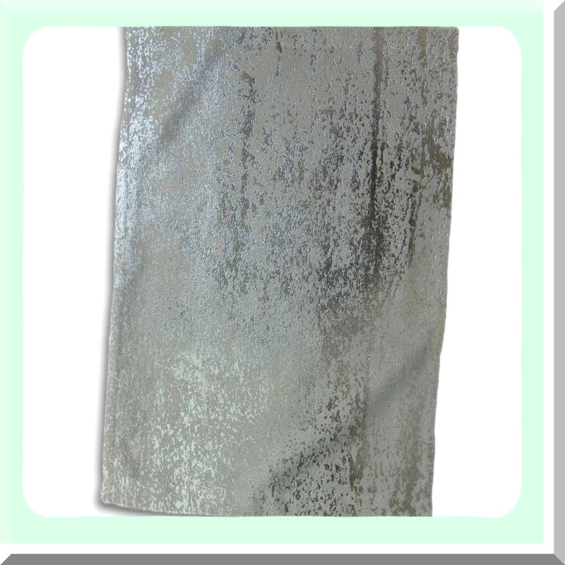 Radiance 3D Rose Towel - 15x22 Metallic Light & Dark Design
