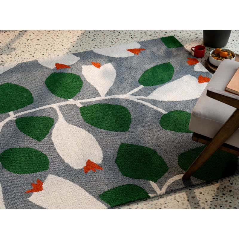 Rosehip Handmade Floral Area Rug, Rectangle 5'3" x 7'7"