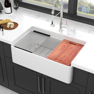 33"X20" White Ceramic Farm Kitchen Sink - Single Bowl Workstation For Elegance And Durability Stain-