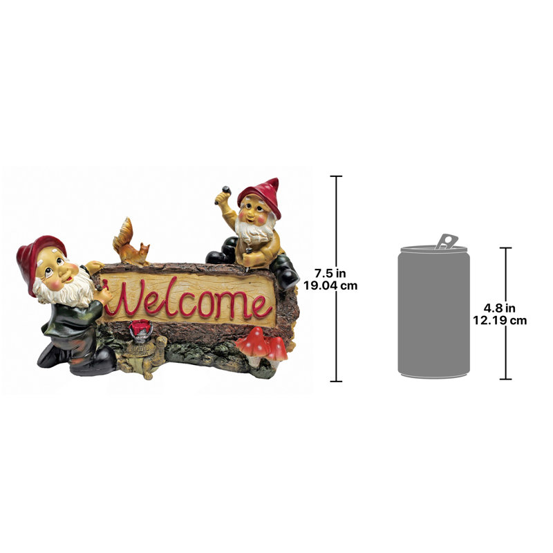 Greeting Gnomes Welcome Sign Statue